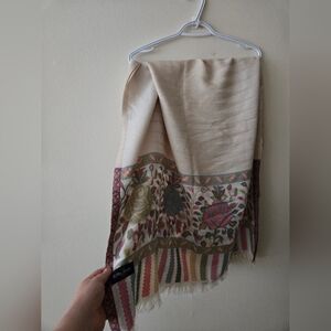 Kitty Shawl OS Cream and Multicolor Floral Patterned Shawl Pashmina